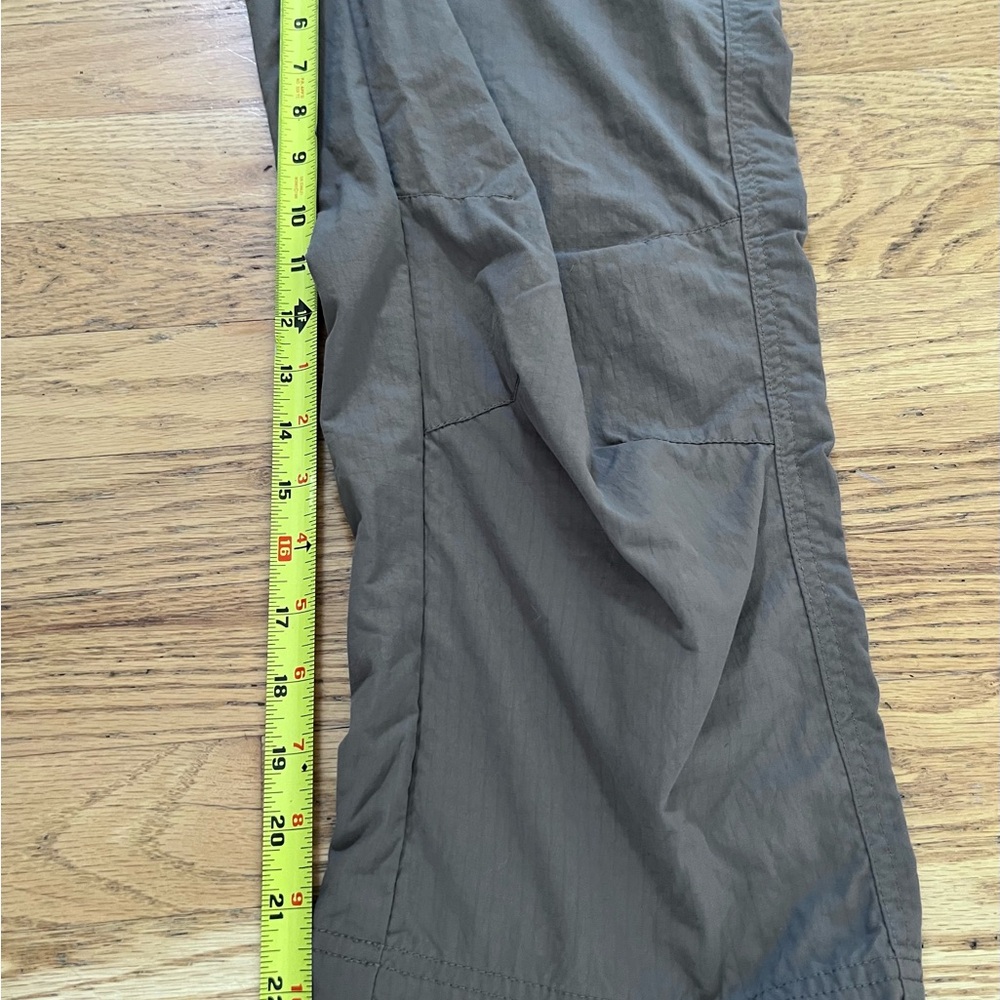 Women's Size 6 Regular "L.L. Bean" Cargo Pants Crops GUC - Picture 4 of 6